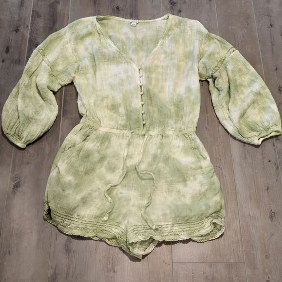 Aerie Tie-Dye Long Sleeve Viscose Blend V Neck Romper Green - Picture 3 of 11